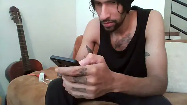 הופעת וובקאם של Alejandro92_cali