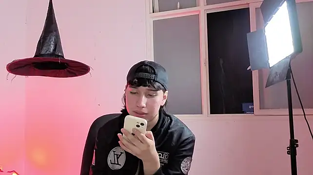 AngelFlexxx webkamerás műsora