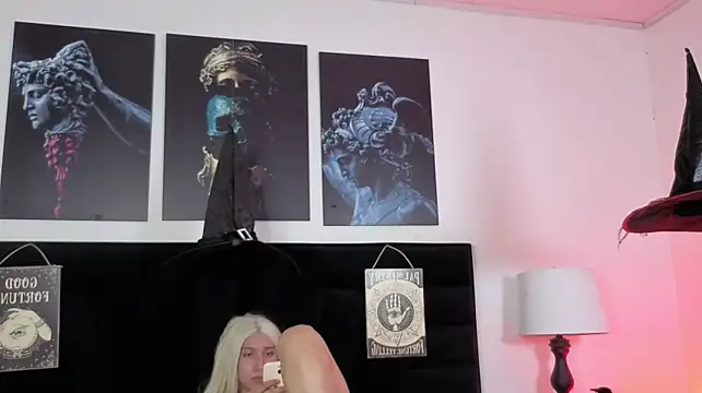 Webkamerová show AngelFlexxx