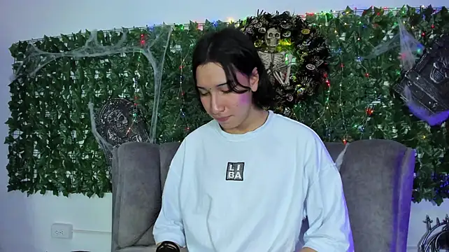 הופעת וובקאם של AngelFlexxx