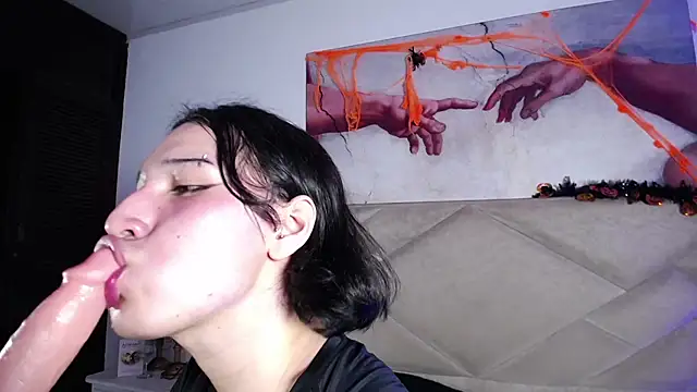 AngelFlexxx: διαδικτυακό σόου στην κάμερα