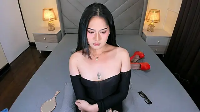 PereyLierge webcam show