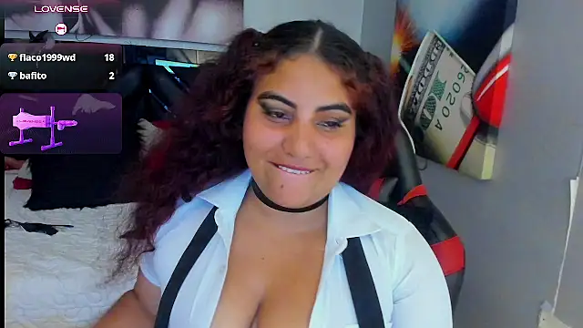 Sariita_Naugthy's Webcam Show