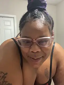 cinnabunnie22 Webcam Show