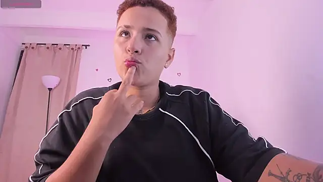 Chat XXX Live LiaaMoretzz