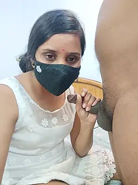 Your___Riya's Webcam Show