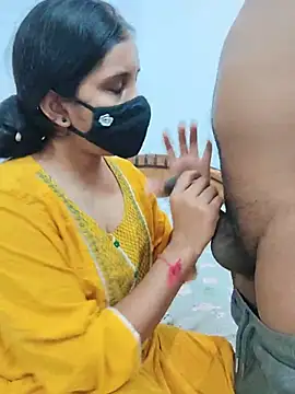 Your___Riya's Webcam Show