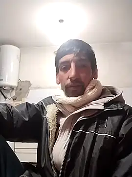 Pokazy przed kamerką – Argentino29hetero