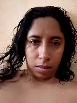 Chat +18 de hotaniani ao vivo