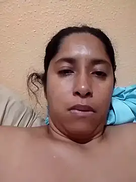 Chat +18 de hotaniani ao vivo