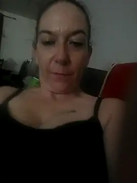 Darklbladen Live XXX chat