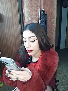 غرفة دردشة Jennyvignaduzzo المباشرة