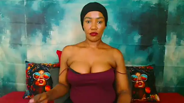 GaggingQueen32 Webcam-Show