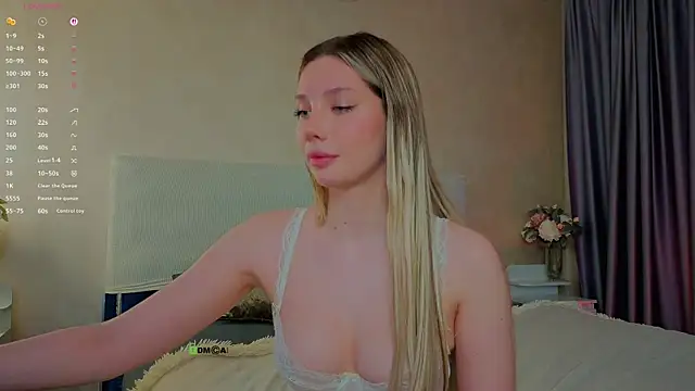 _sophielov live XXX chat