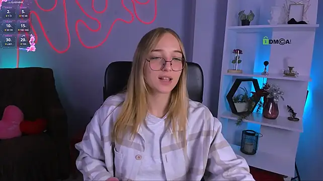 הופעת וובקאם של keylas_moan