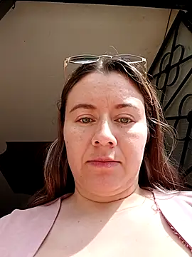 Pokazy przed kamerką – Hannah-colx