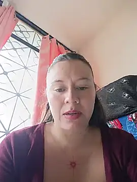 Chat XXX en directo de Hannah-colx