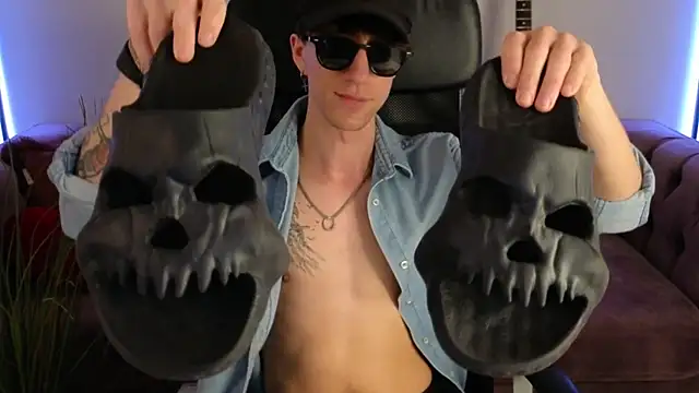 عرض كام mark_caron