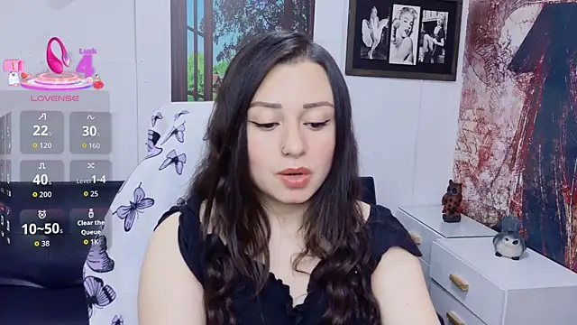 Chat XXX ao vivo de Eva_Roussell