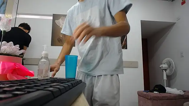 Вебкам-шоу brutal_dirty_sex