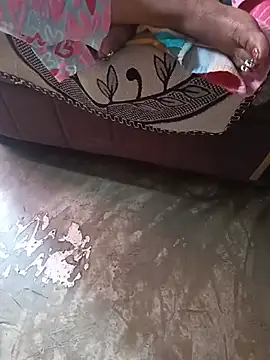 StrellaStarling webcam show