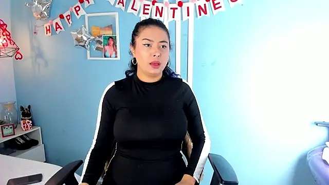 ValeryBoobs1 网络视讯表演