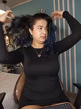 ValeryBoobs1 网络视讯表演