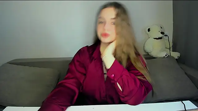 yourgem__ Show in webcam
