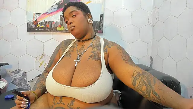 Anaa_Fuentess' Live XXX Chat