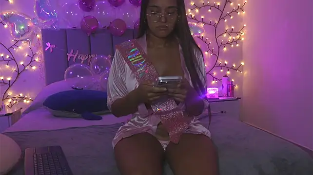 Chat XXX ao vivo de Gaiasoffia