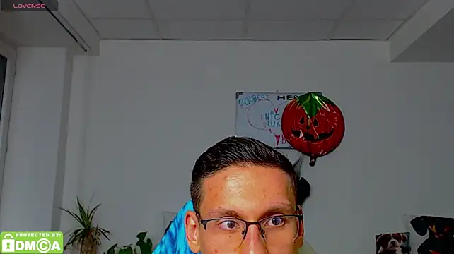 ZeinMiracles Pertunjukan Webcam