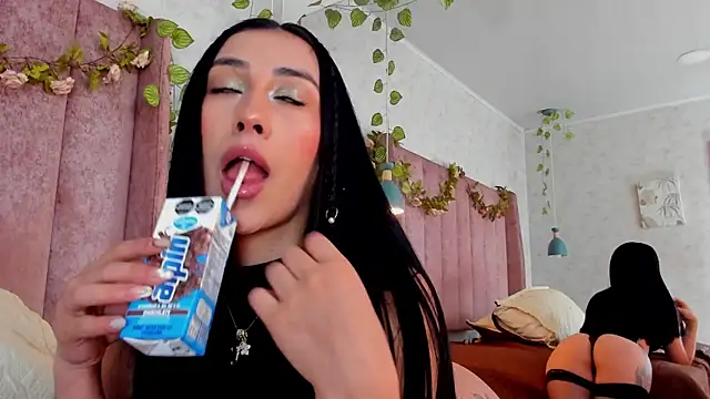 AnyaJay's Live XXX Chat