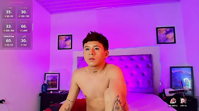 Michael_Lopez_1 Show Webcam