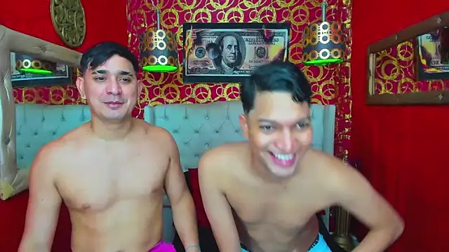 JHOVA23CM Webcam-Show