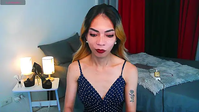 CelestinaMarquez0427 Pertunjukan Webcam