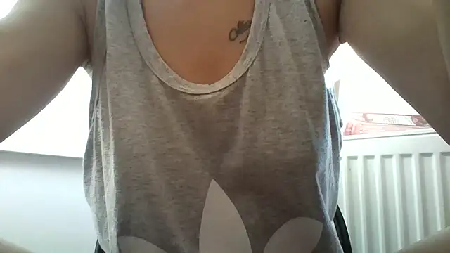 XxLatinaBabexX live XXX chat