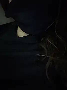 hope11197's Live XXX Chat