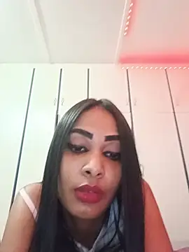 Jazmin_Lovay 现场XXX聊天