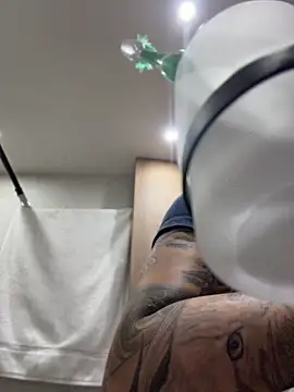 AlannaEvons' Webcam Show