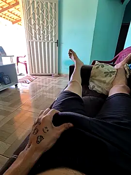 saraivaaa2002 Webcam-Show
