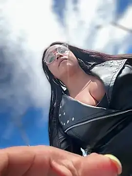 Webkamerová show Mia_Risky-1