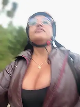 Show de Mia_Risky-1 na webcam
