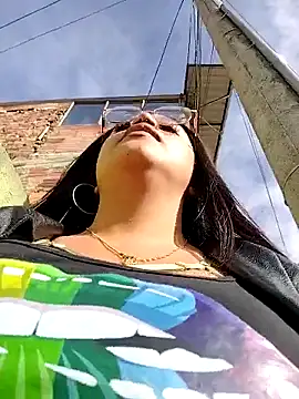 عرض كام Mia_Risky-1