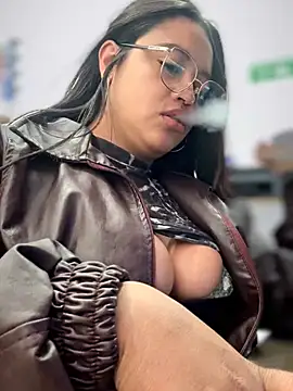 Webkamerová show Mia_Risky-1