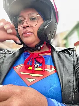 โชว์เว็บแคมของ Outdoors-Mia_Khalifa