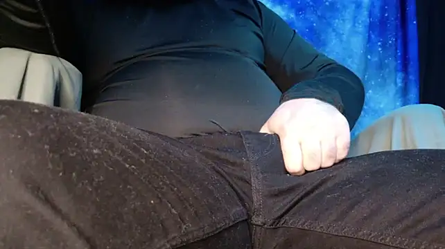 jj7779SC Show in webcam