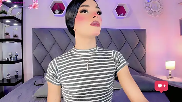 عرض كام Amira_Ember