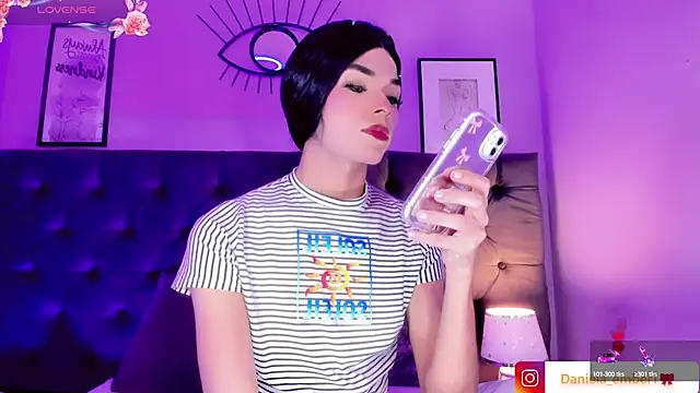 Amira_Ember – webcam-show