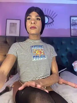 Webkamerová show Amira_Ember