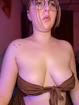 Chat XXX ao vivo de CoraVibes